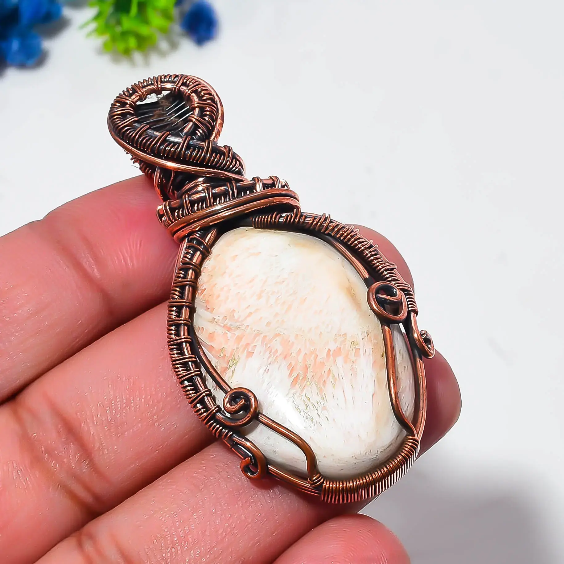 Copper Wire Pendant thumb