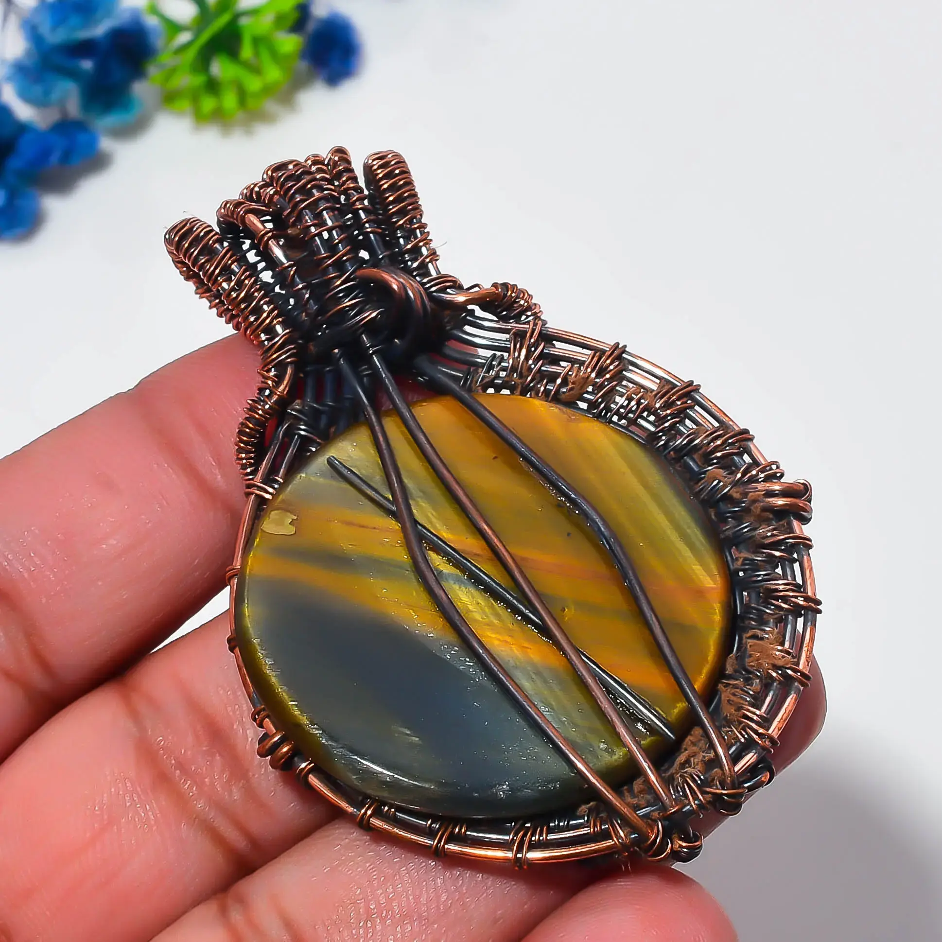 Copper Wire Pendant thumb