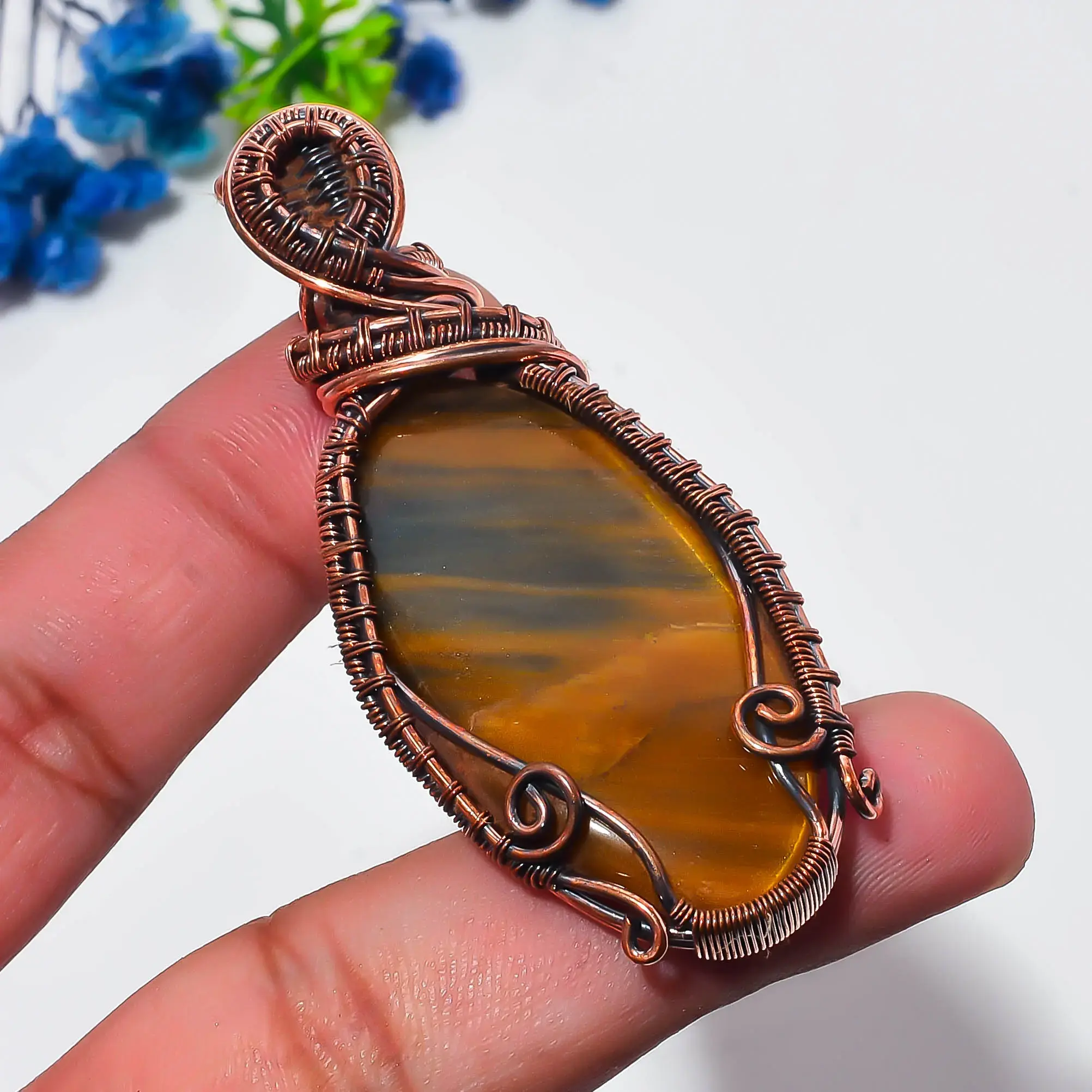Copper Wire Pendant thumb