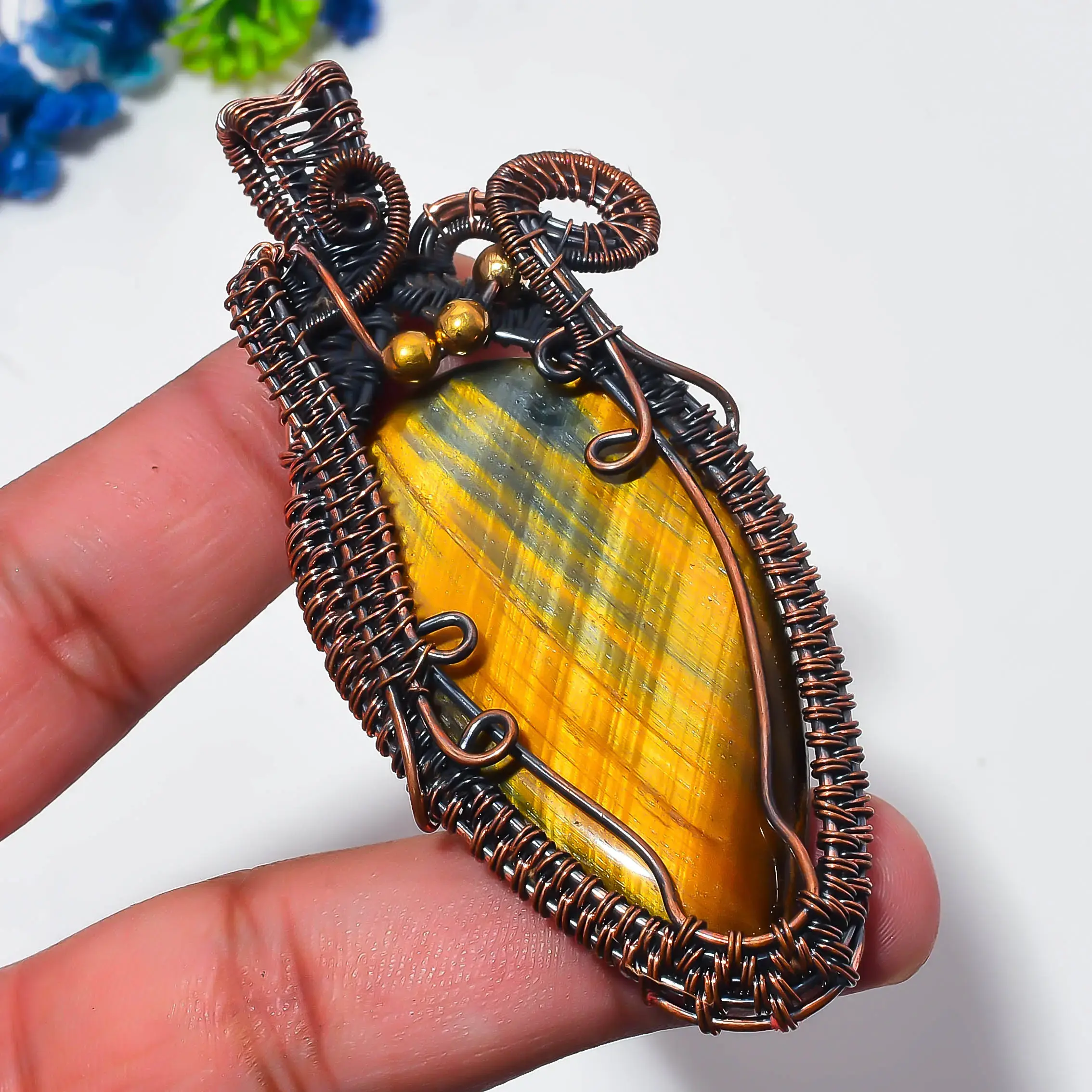 Copper Wire Pendant thumb