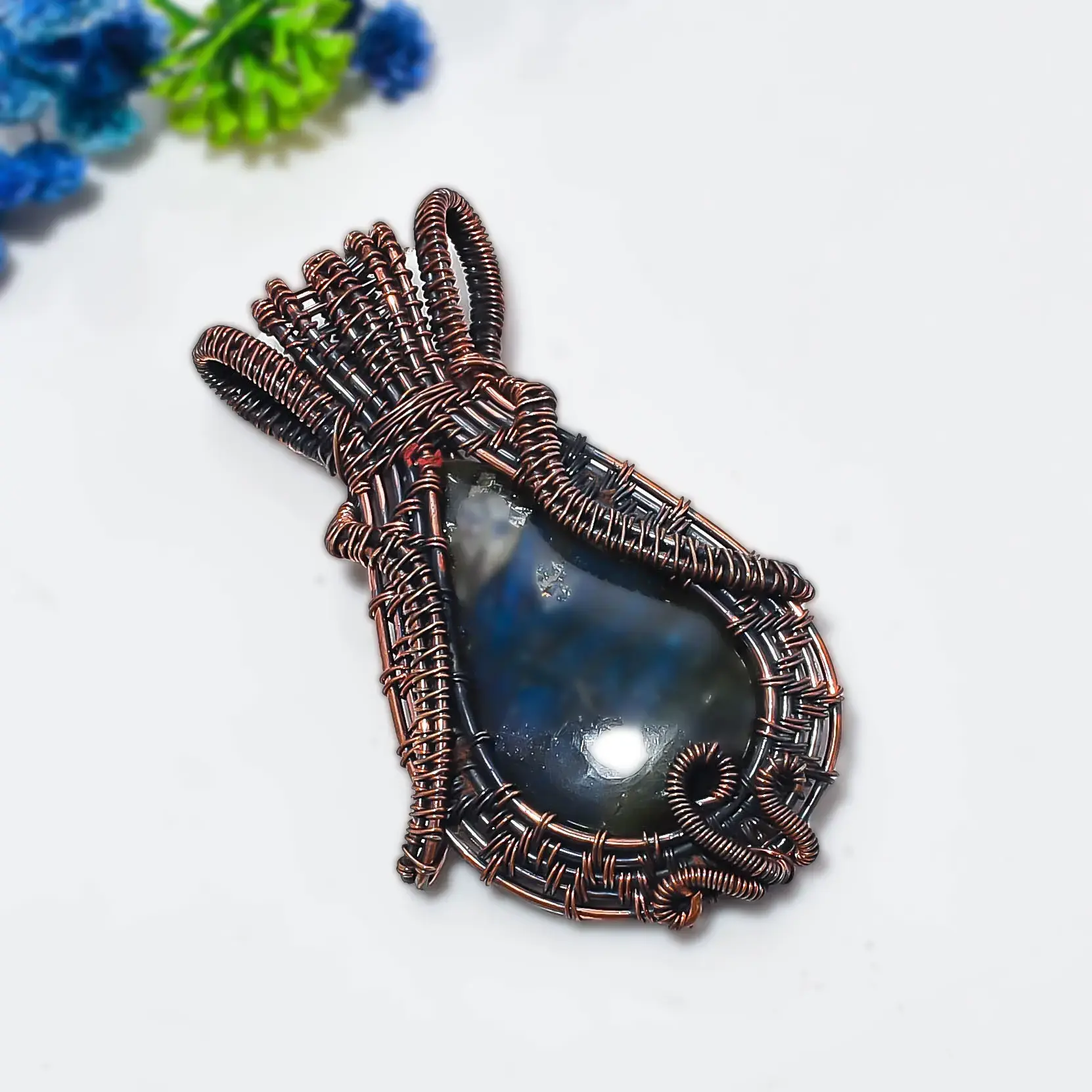 Copper Wire Pendant thumb