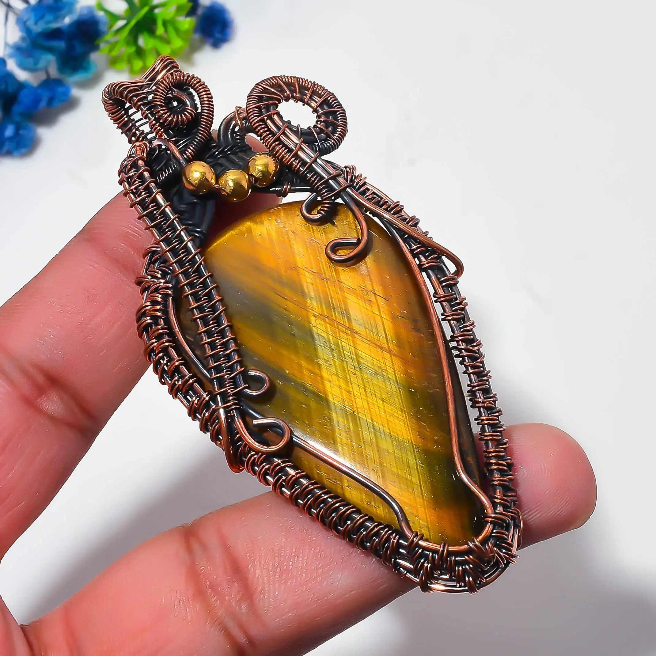 Copper Wire Pendant thumb