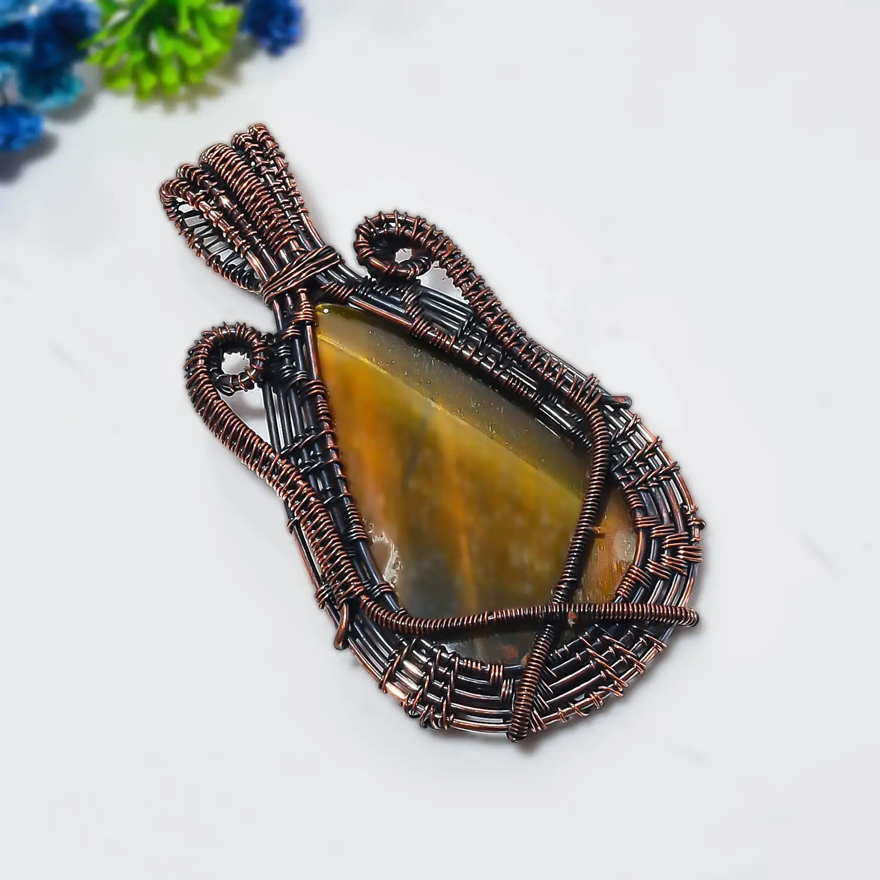 Copper Wire Pendant thumb