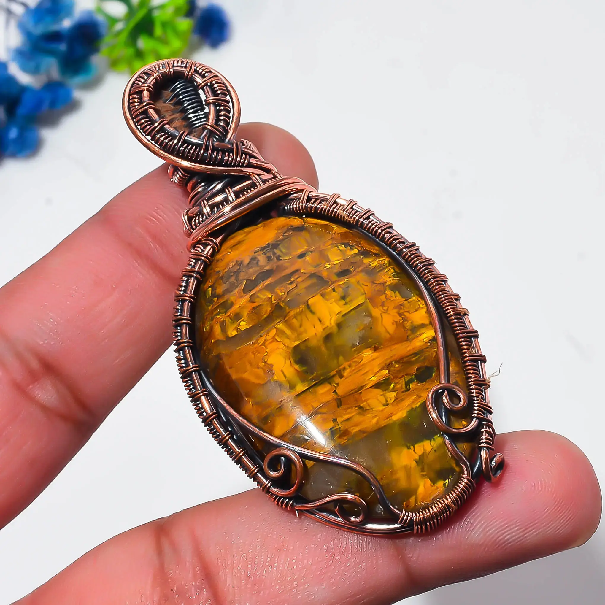 Copper Wire Pendant thumb