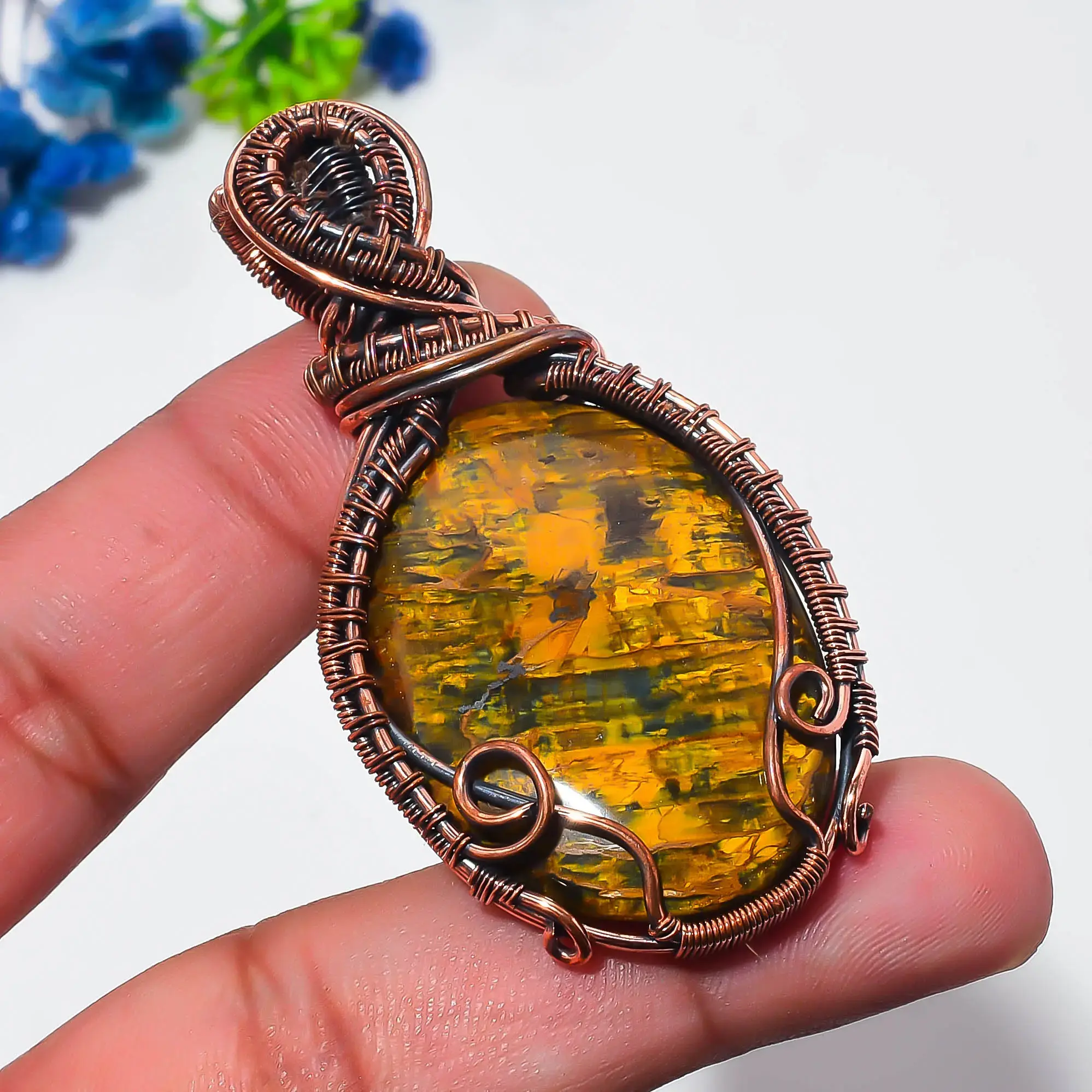 Copper Wire Pendant thumb