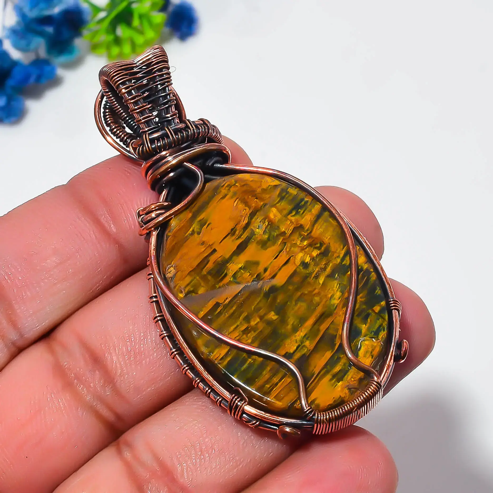 Copper Wire Pendant thumb