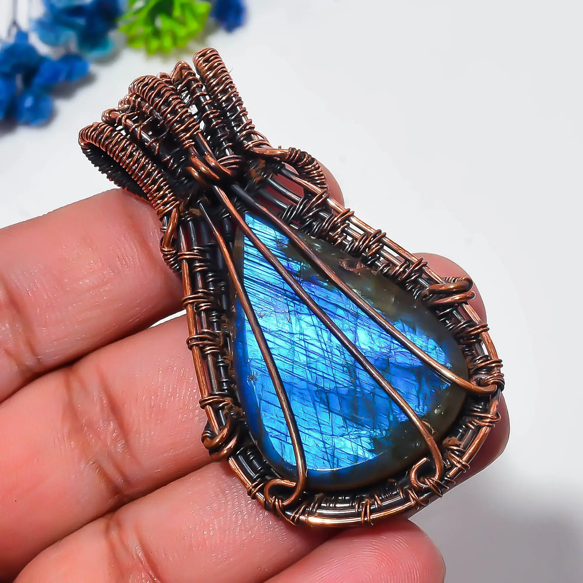 Copper Wire Pendant thumb