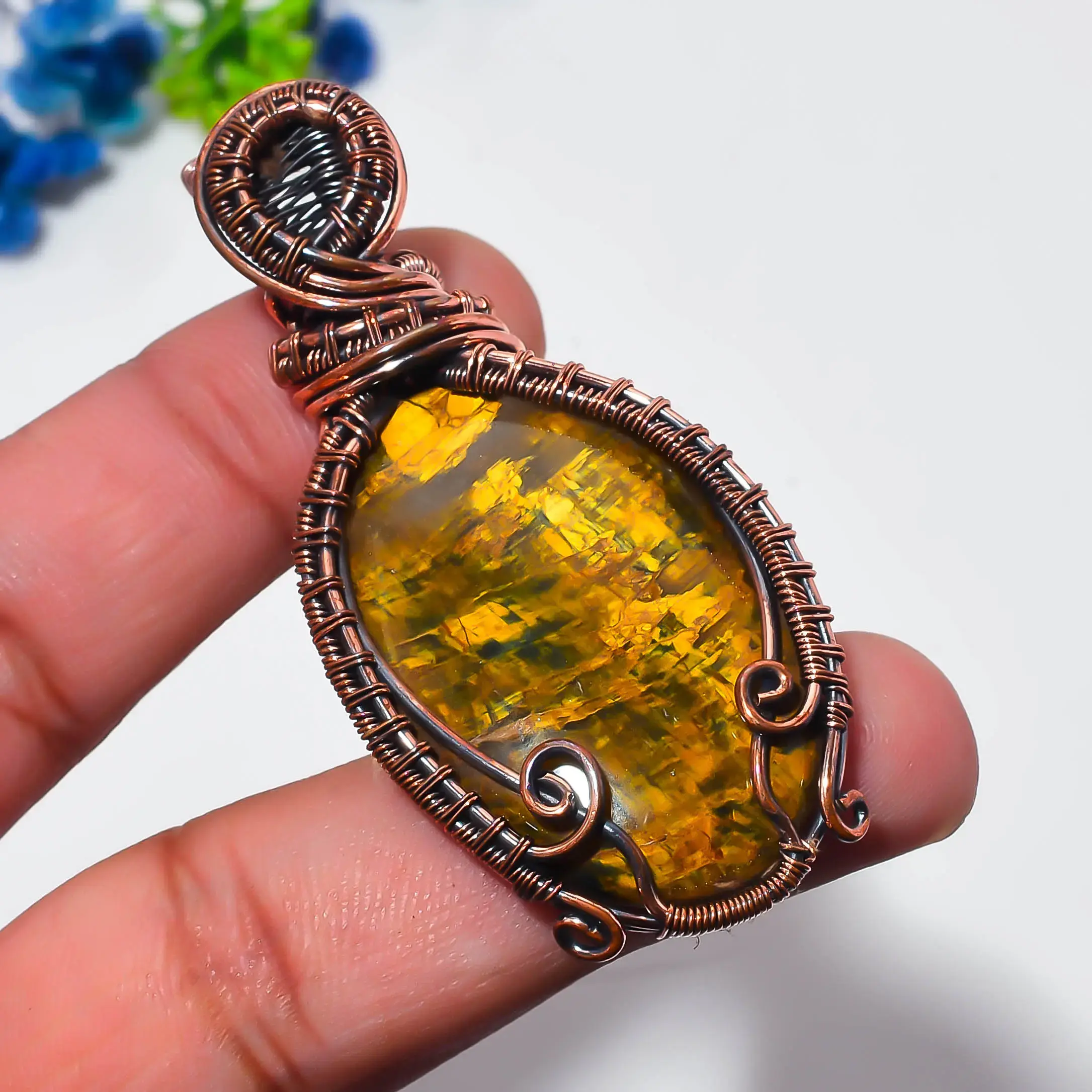 Copper Wire Pendant thumb