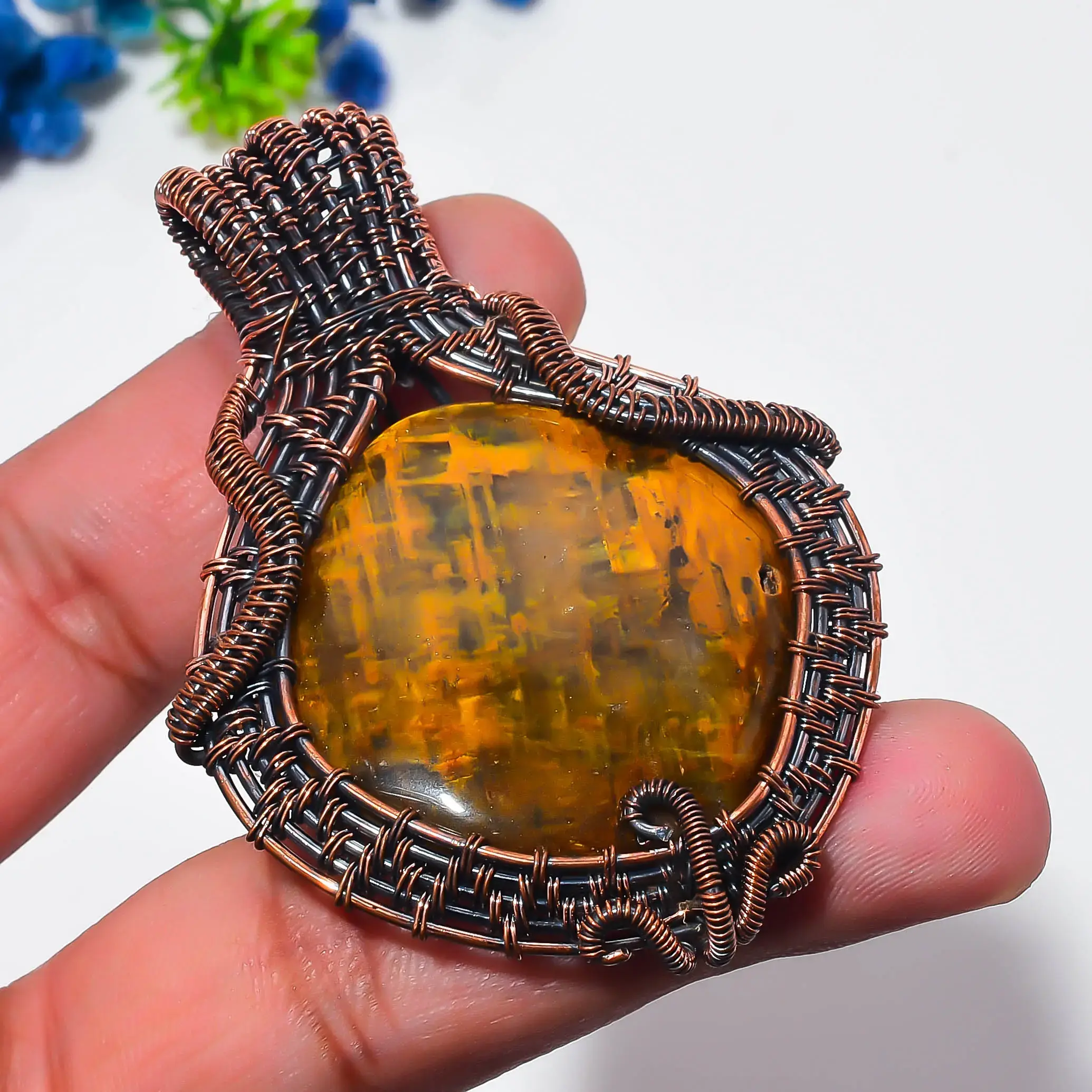 Copper Wire Pendant thumb