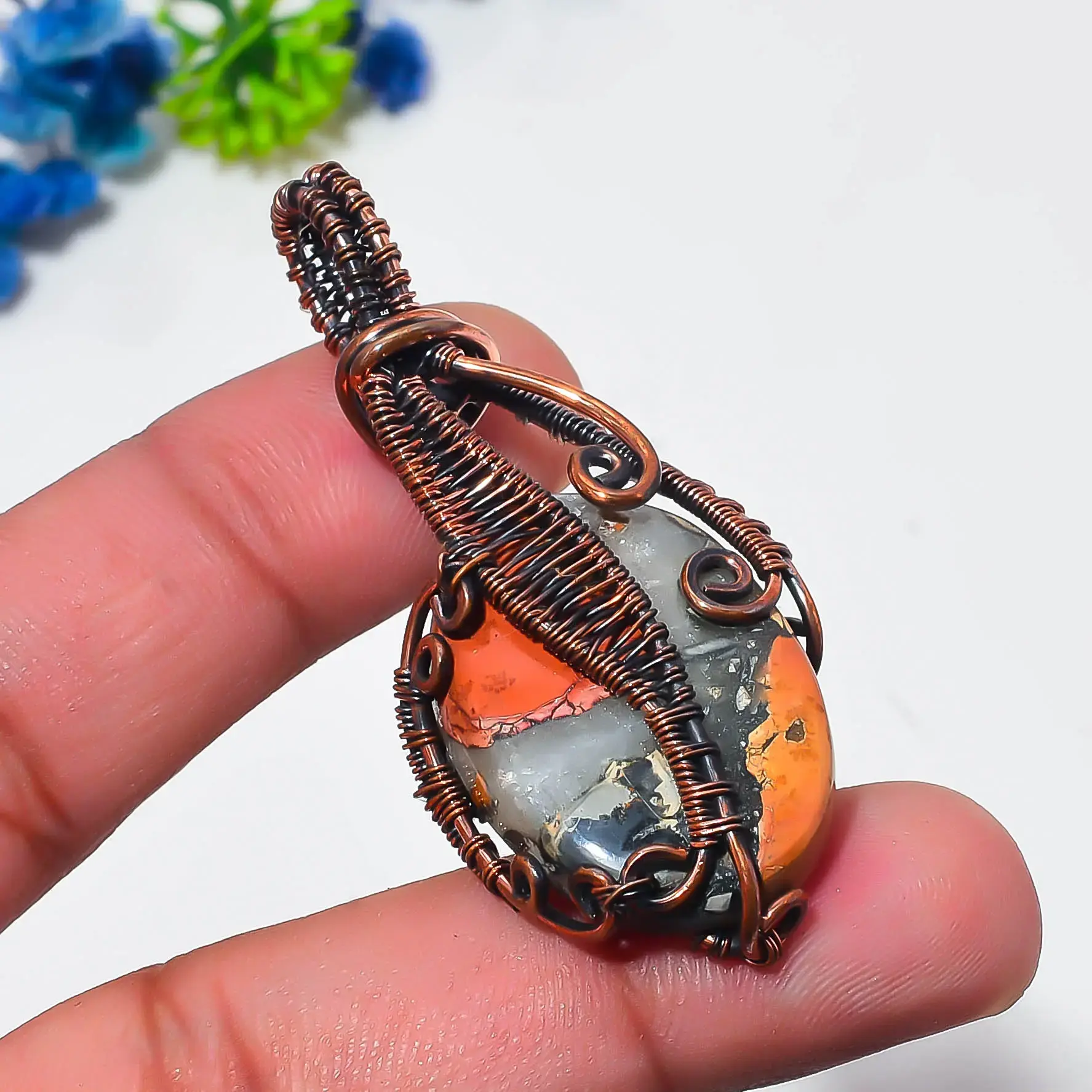 Copper Wire Pendant thumb