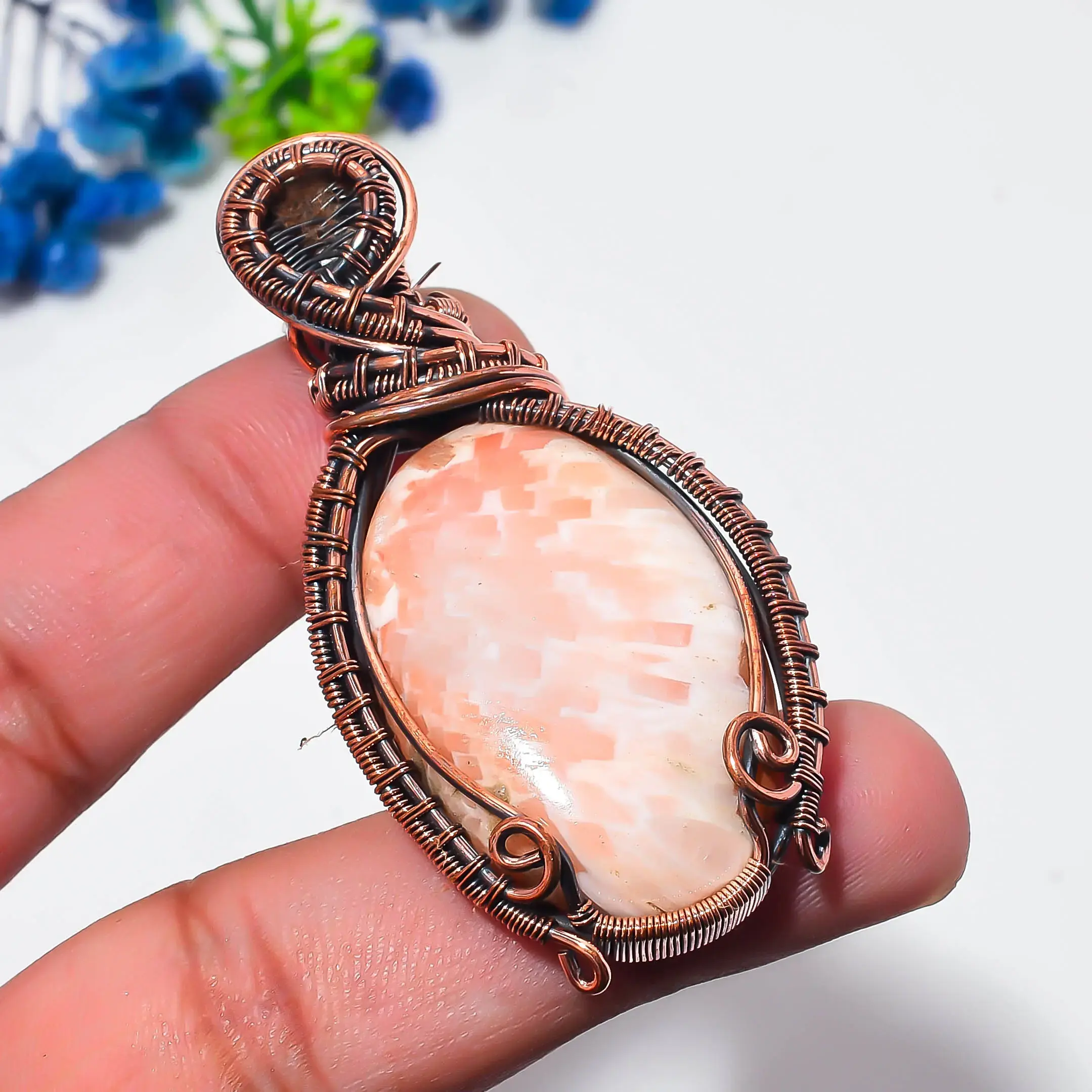 Copper Wire Pendant thumb