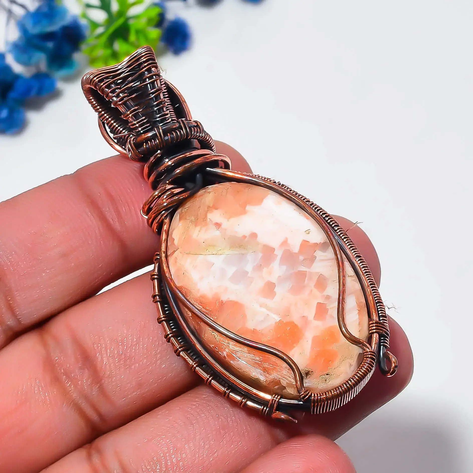 Copper Wire Pendant thumb