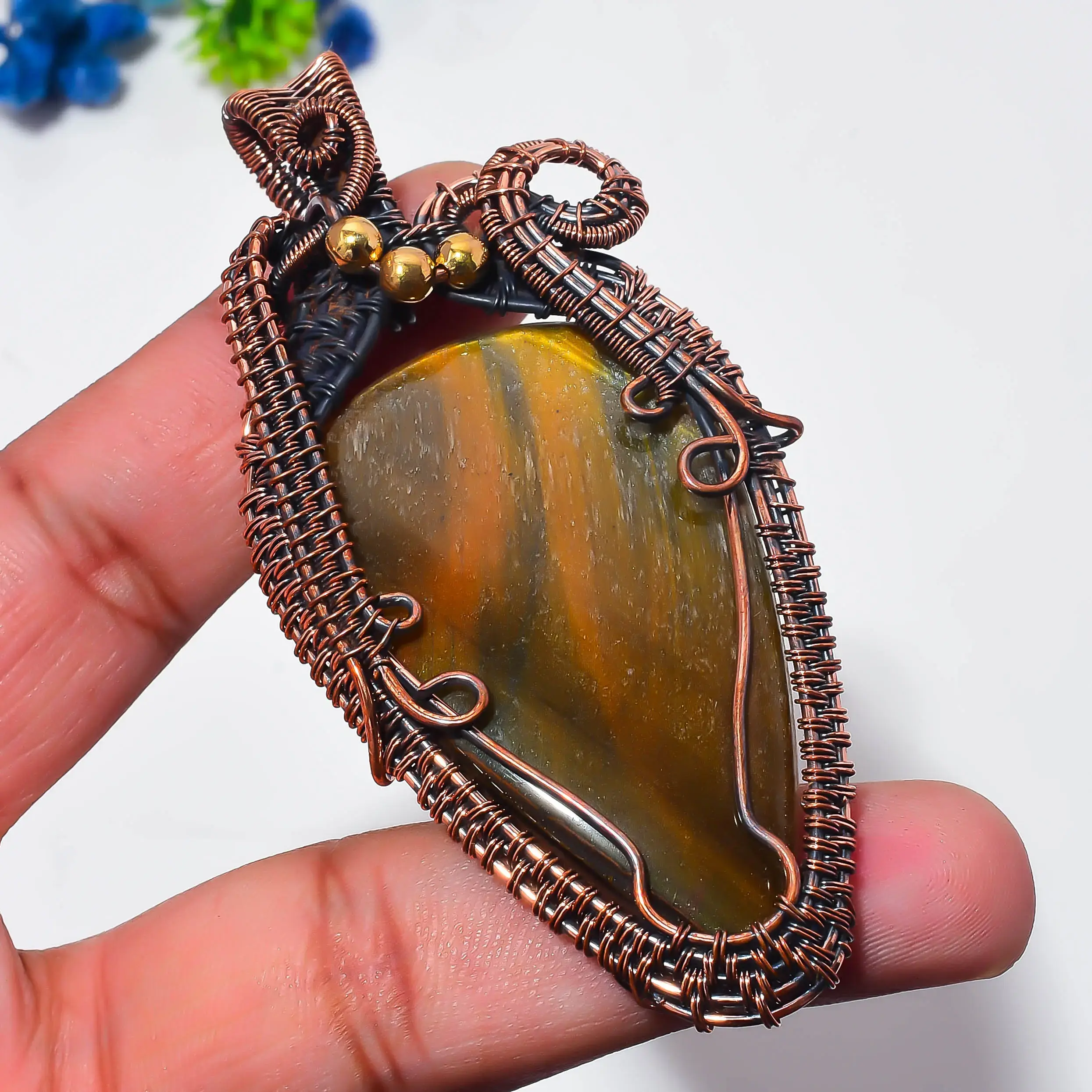 Copper Wire Pendant thumb