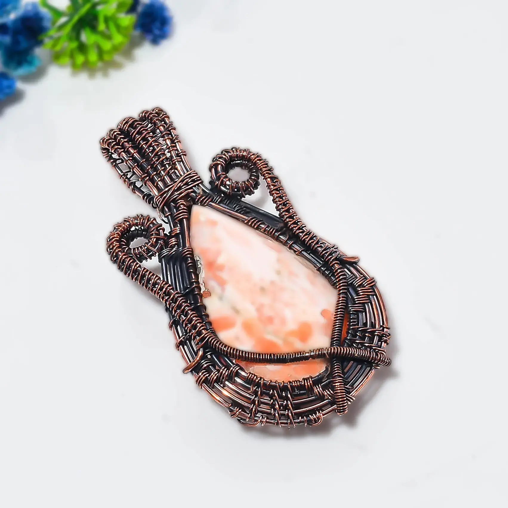 Copper Wire Pendant thumb