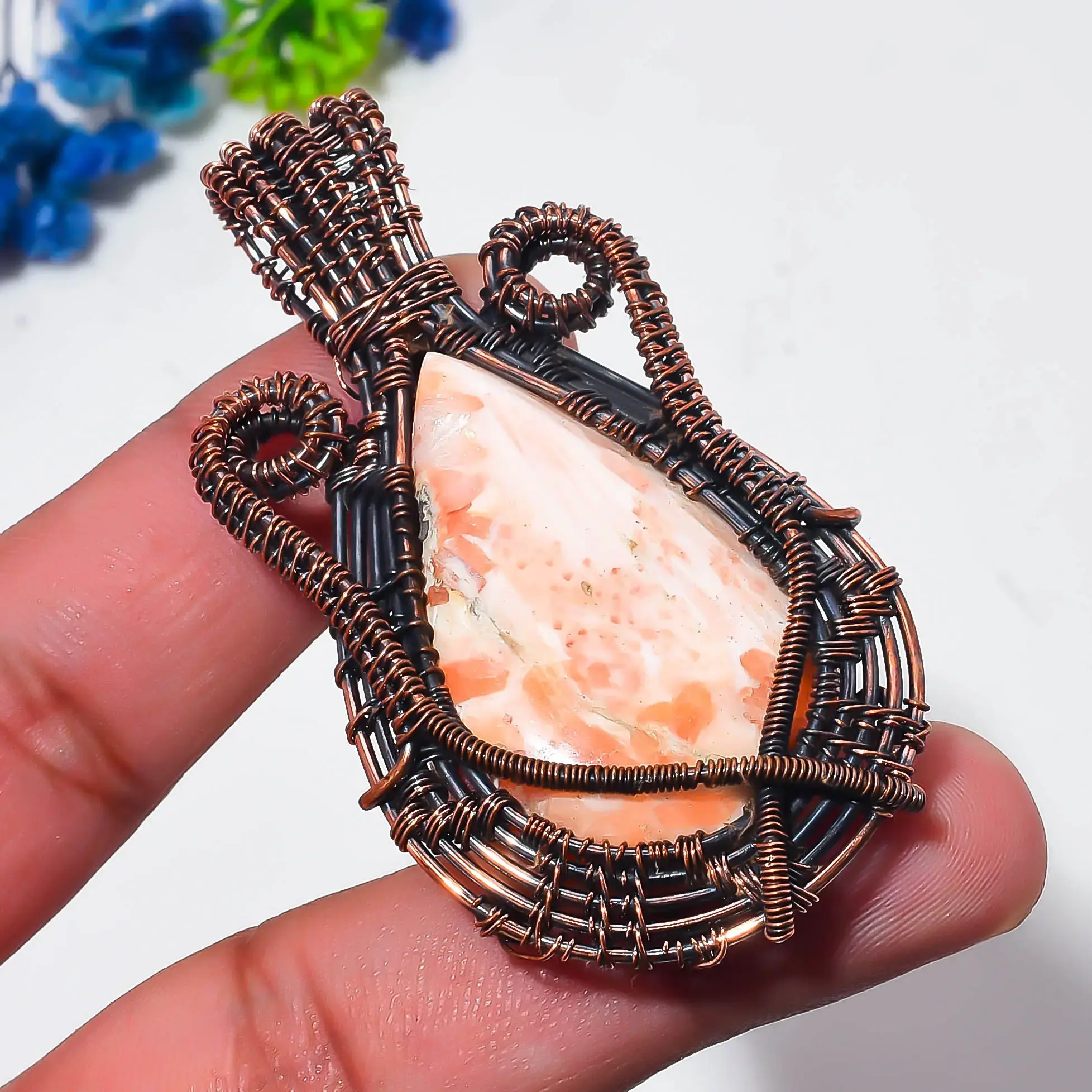 Copper Wire Pendant thumb