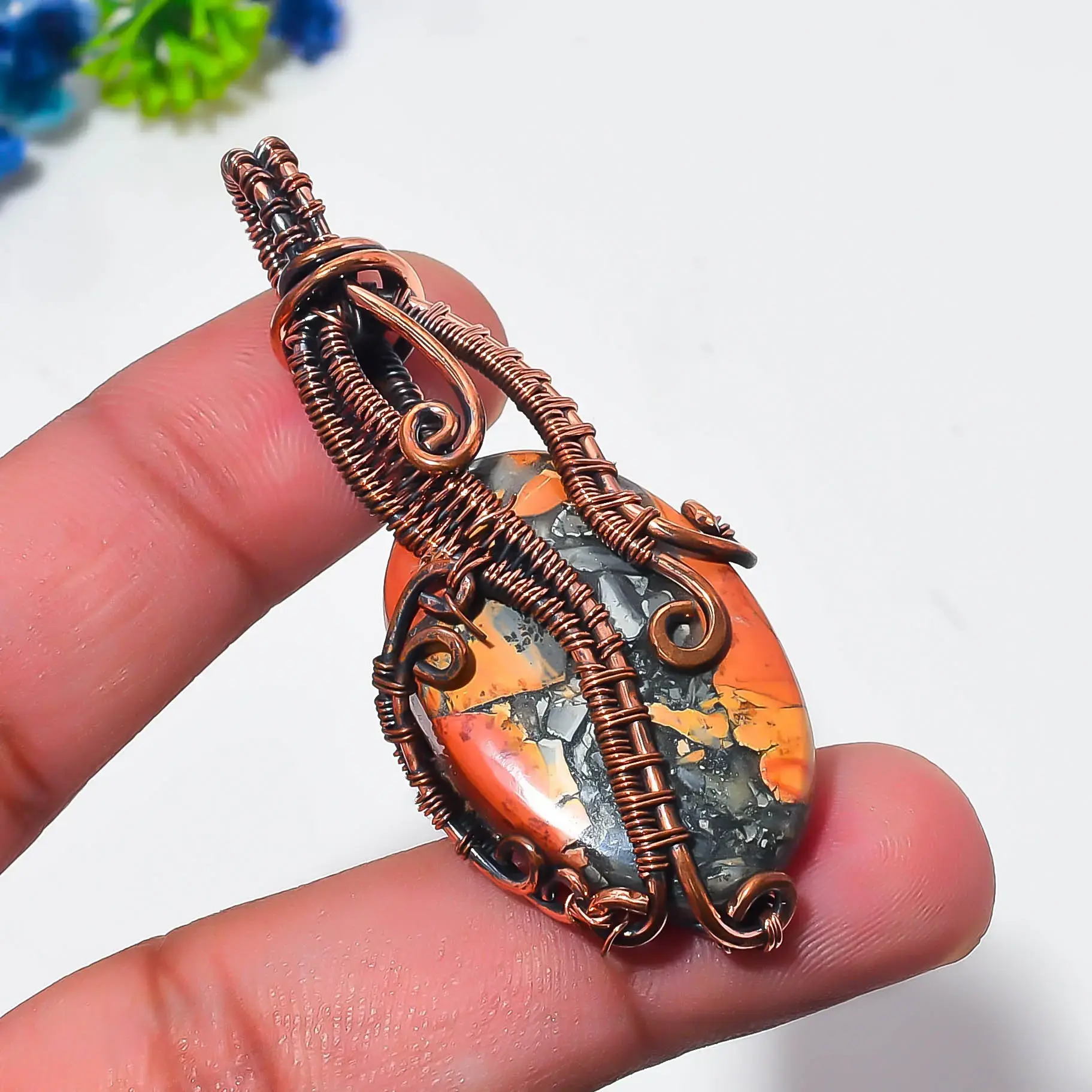 Copper Wire Pendant thumb