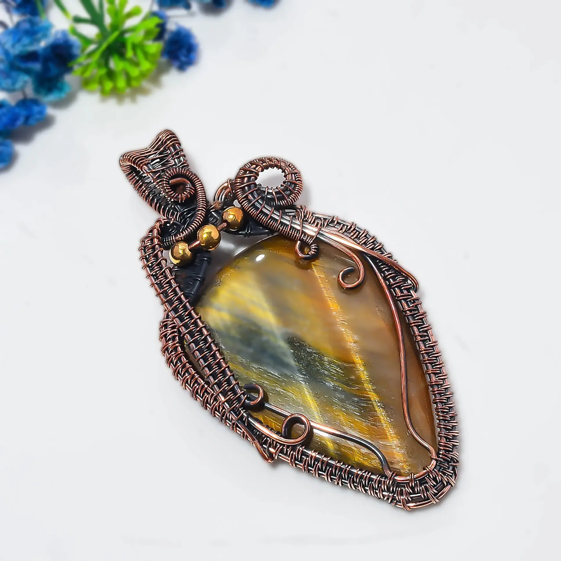 Copper Wire Pendant thumb