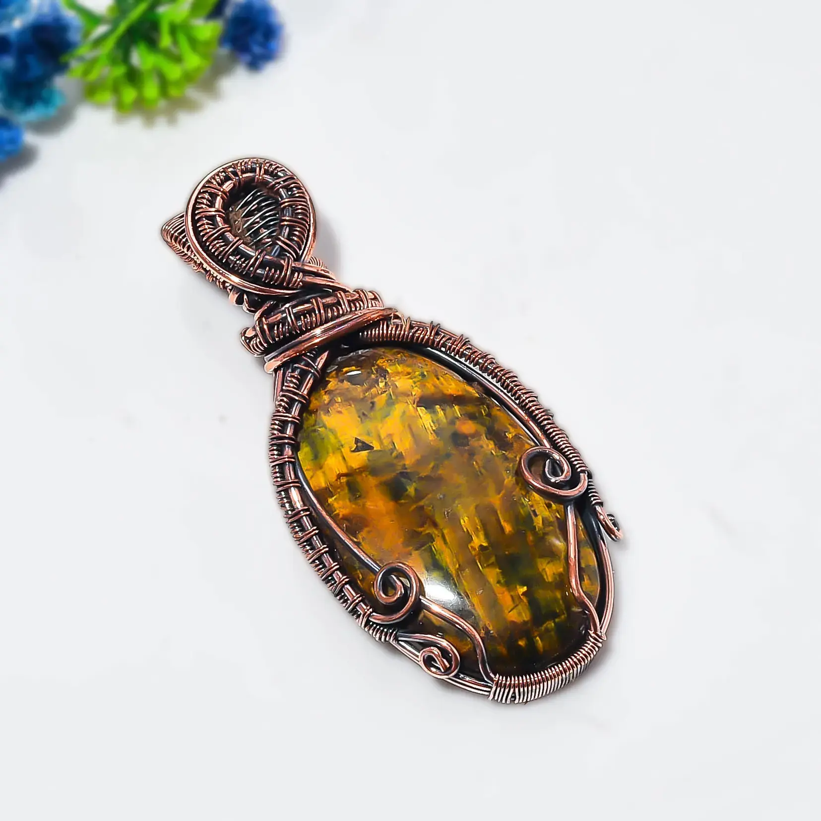 Copper Wire Pendant thumb