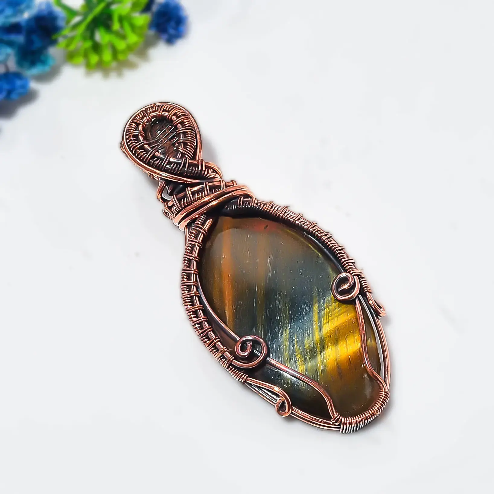 Copper Wire Pendant thumb
