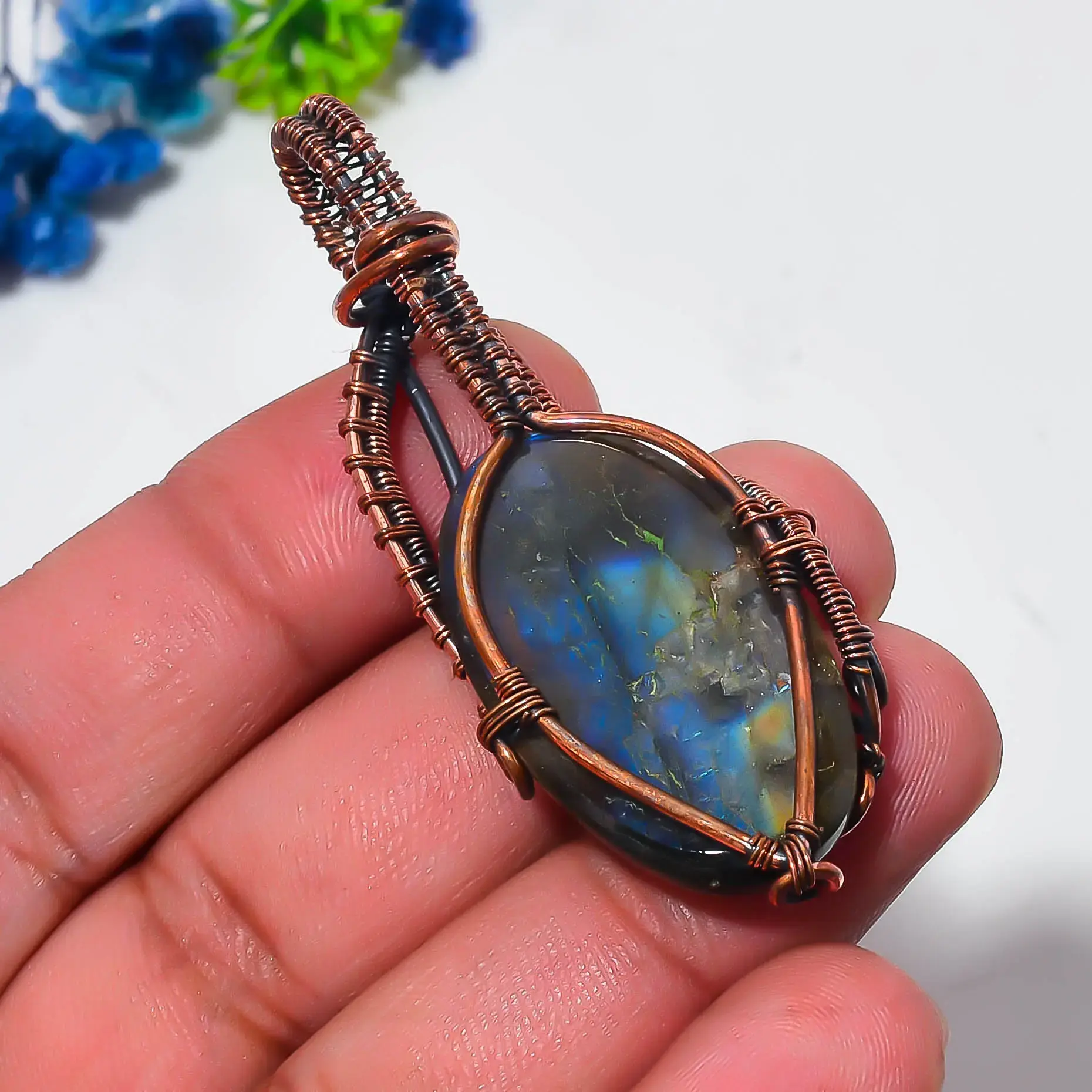 Copper Wire Pendant thumb